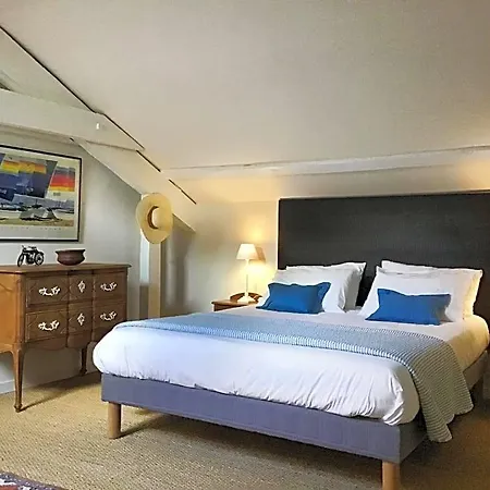 فندق مبيت وإفطار D'hotes La Guirosse 3*